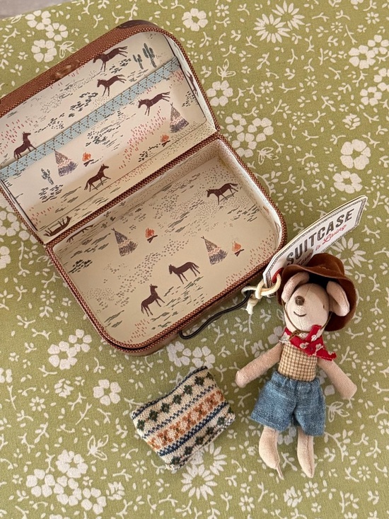 Maileg Other - Retired Maileg Cowboy in a Suitcase Little Brother Mouse in New Condition